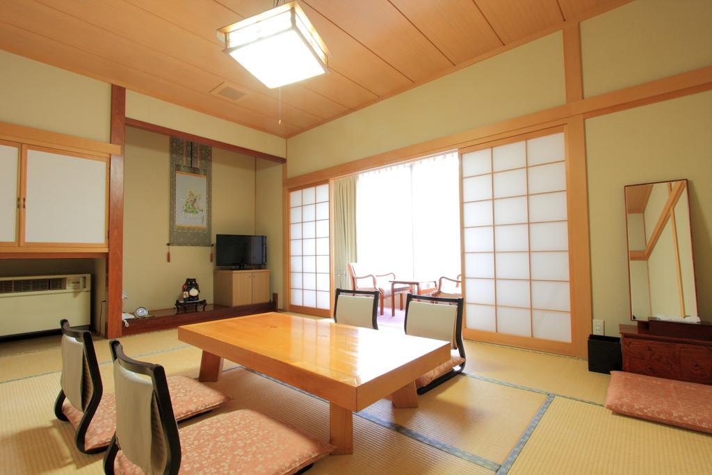 Yanagi No Yu Hotell Aomori Rum bild