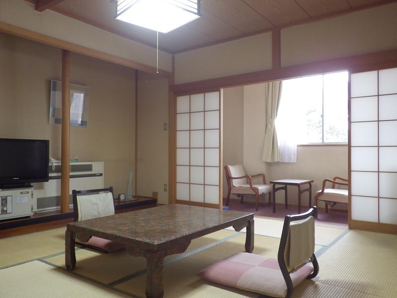 Yanagi No Yu Hotell Aomori Rum bild